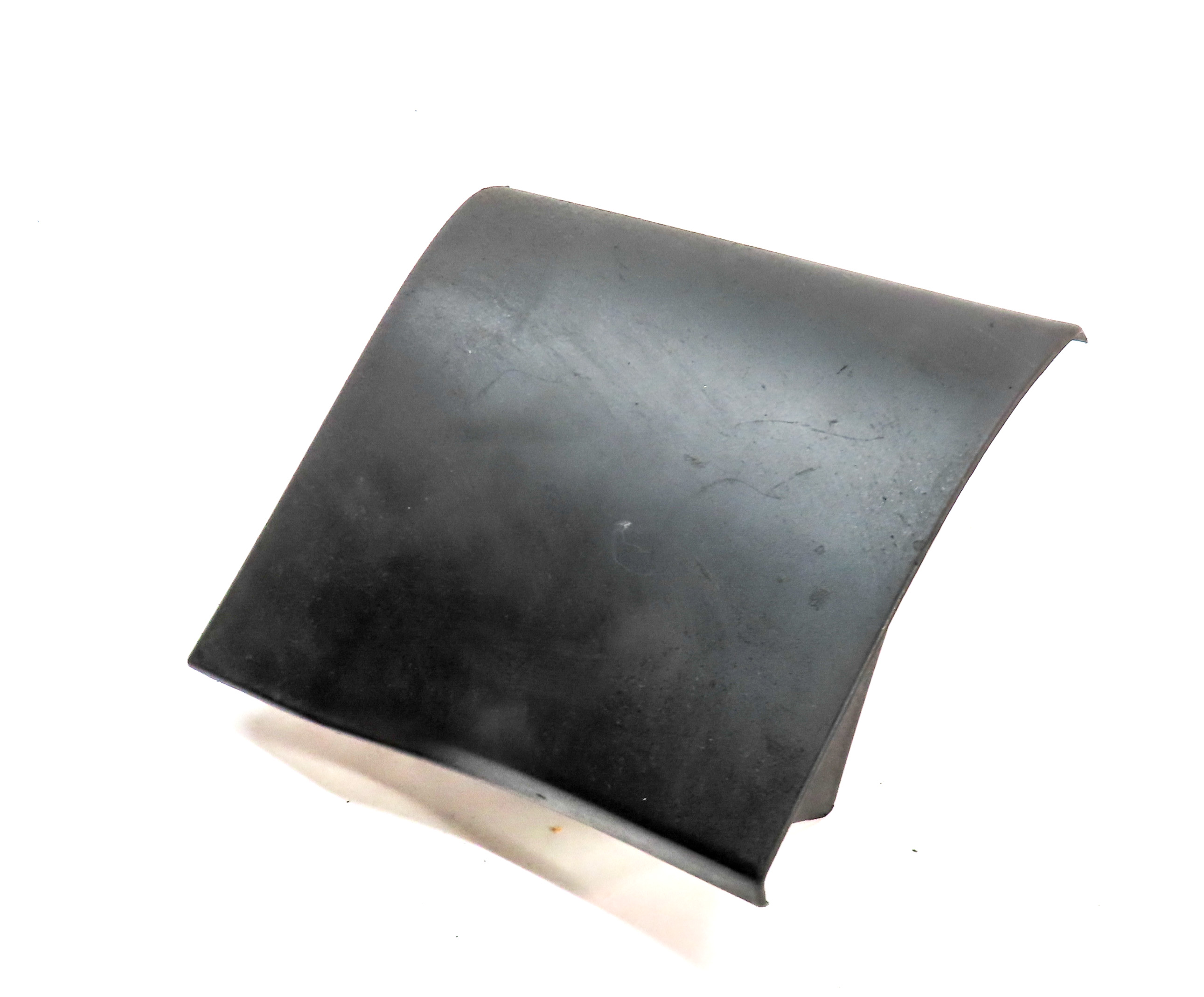 2015 RANGE ROVER SPORT (L494) FRONT RIGHT PASSENGER LOWER FENDER TRIM MOULDING — exact item pictured